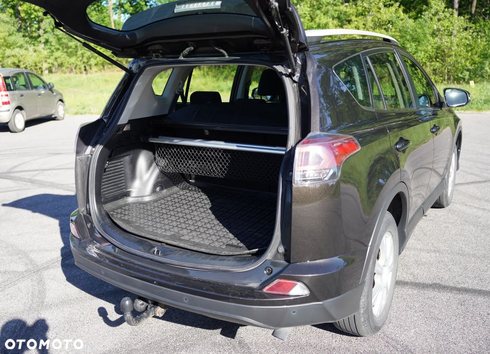 Toyota RAV4 2.0 D-4D Active 4x2 - 10