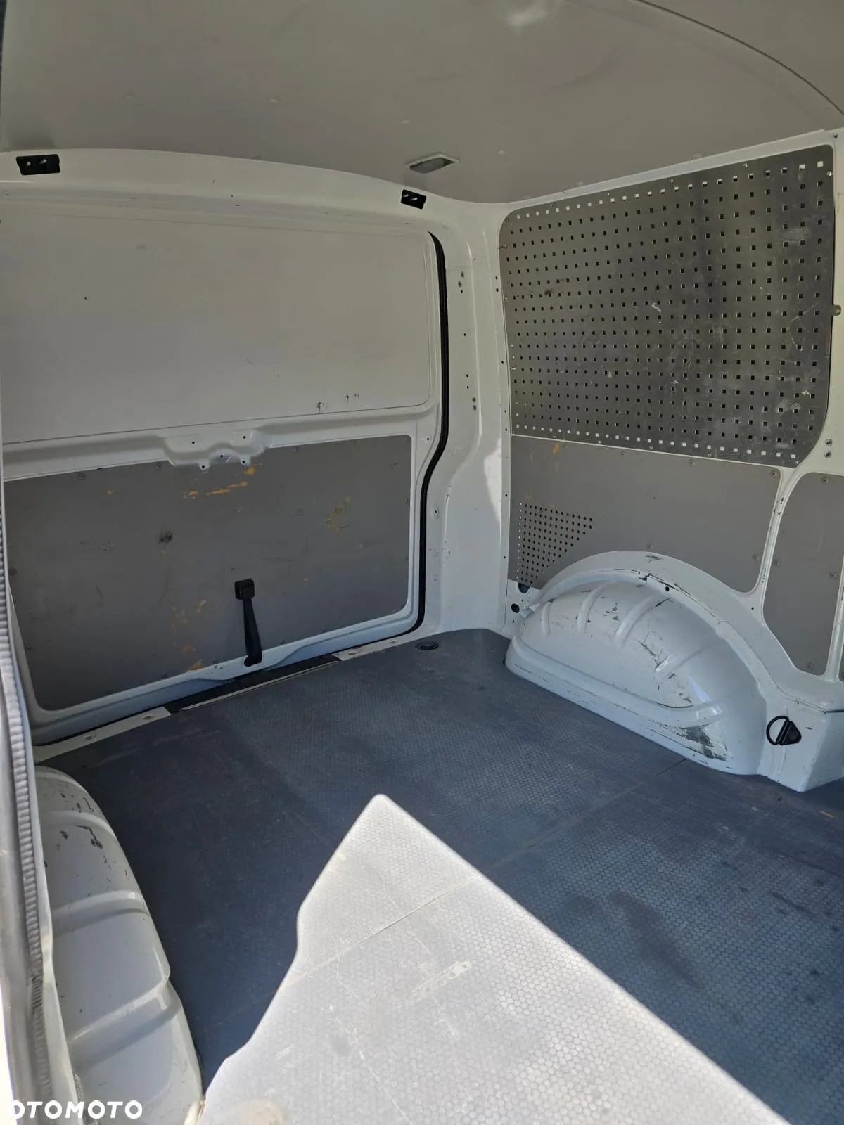 Volkswagen TRANSPORTER T6 - 9