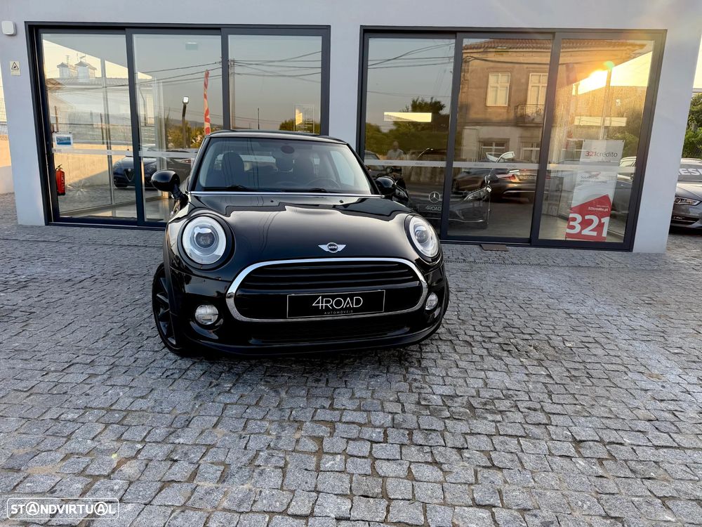 MINI 3 Portas One D - 10