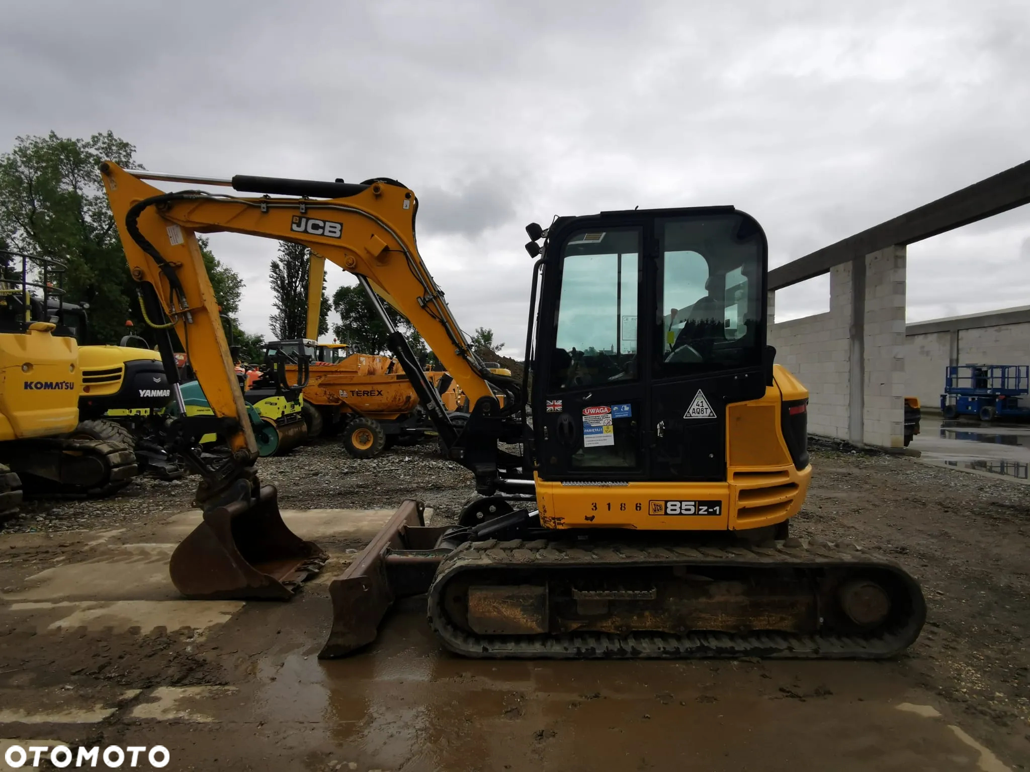 JCB 85Z-1 - 4