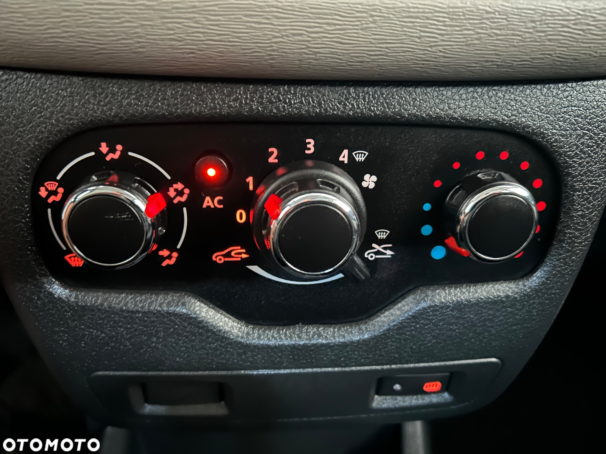 Dacia Dokker 1.5 Blue dCi Connected by Orange - 30