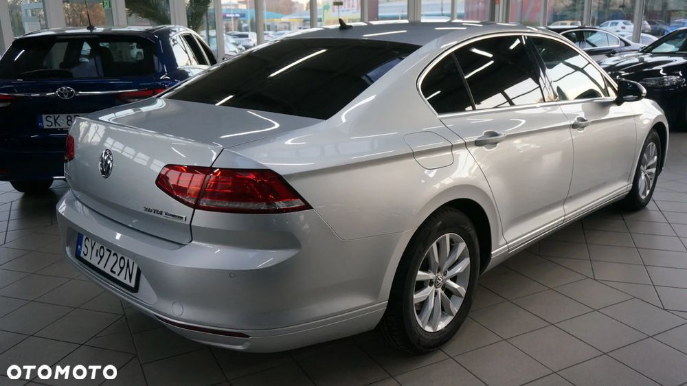 Volkswagen Passat 2.0 TDI BMT Comfortline - 4