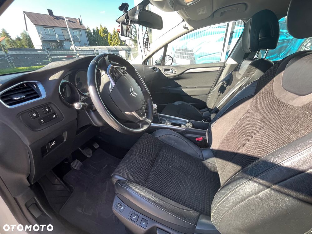 Citroën C4 1.6 VTi Exclusive - 9