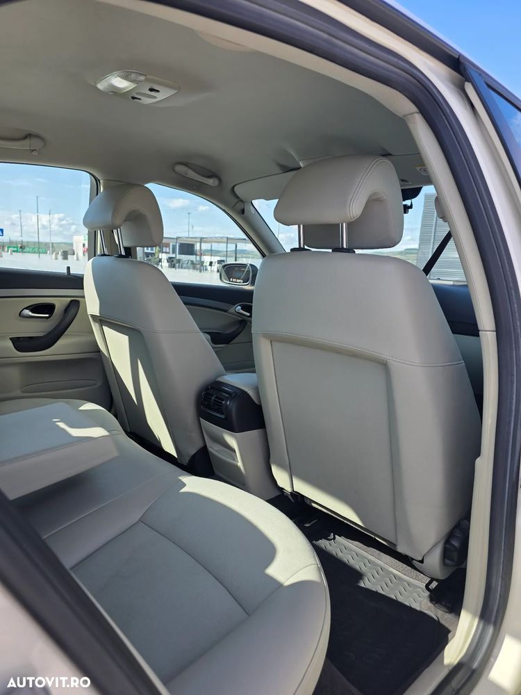 Saab 9-3 1.9 TiDS Linear - 11