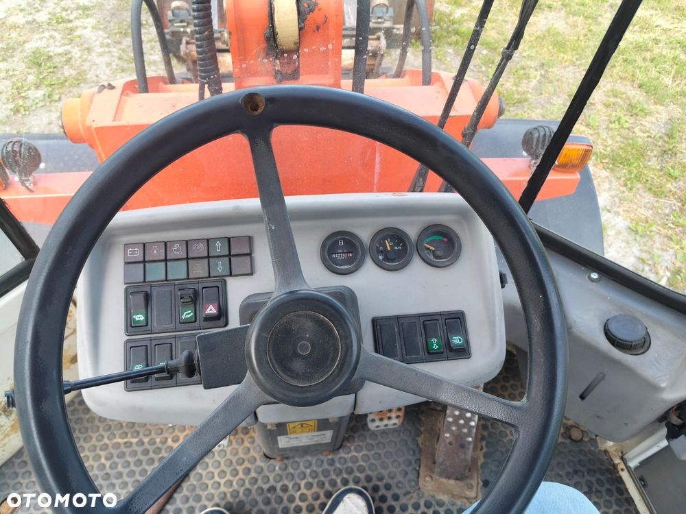 Schaeff SKL843 - 8