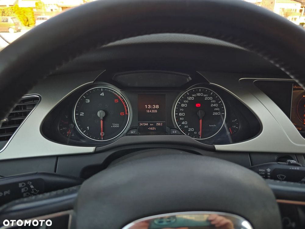 Audi A4 Avant 2.0 TDI DPF - 18