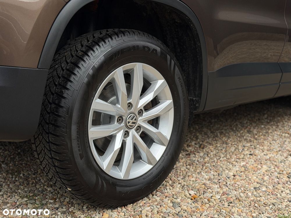 Volkswagen Tiguan 2.0 TDI DPF BlueMotion Technology Cup Sport & Style - 11