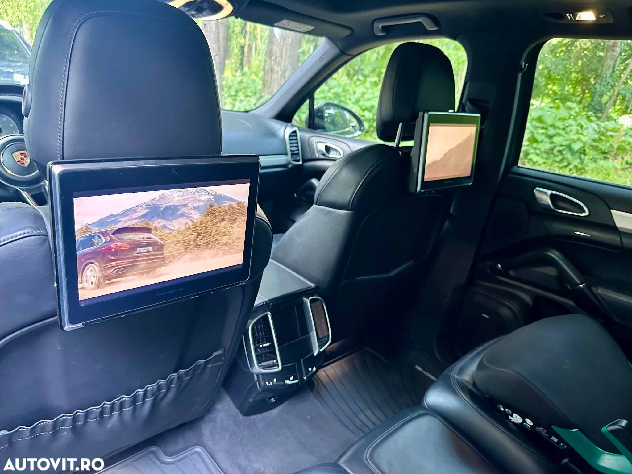 Porsche Cayenne - 7