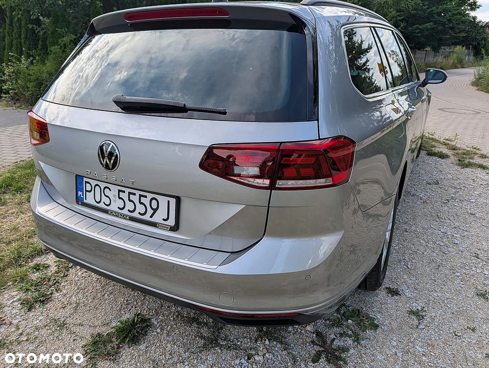 Volkswagen Passat 2.0 TDI SCR DSG - 9