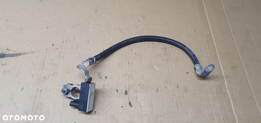 Klema minusowa akumulatora bezpiecznik Mercedes GL X166 W166 A1669052102 - 1