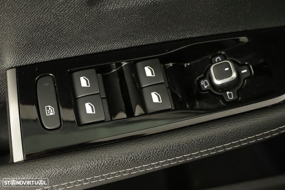 Opel Astra 1.2 T Elegance - 19