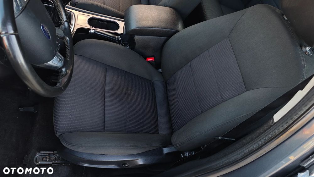 Ford Mondeo 2.0 Titanium - 8