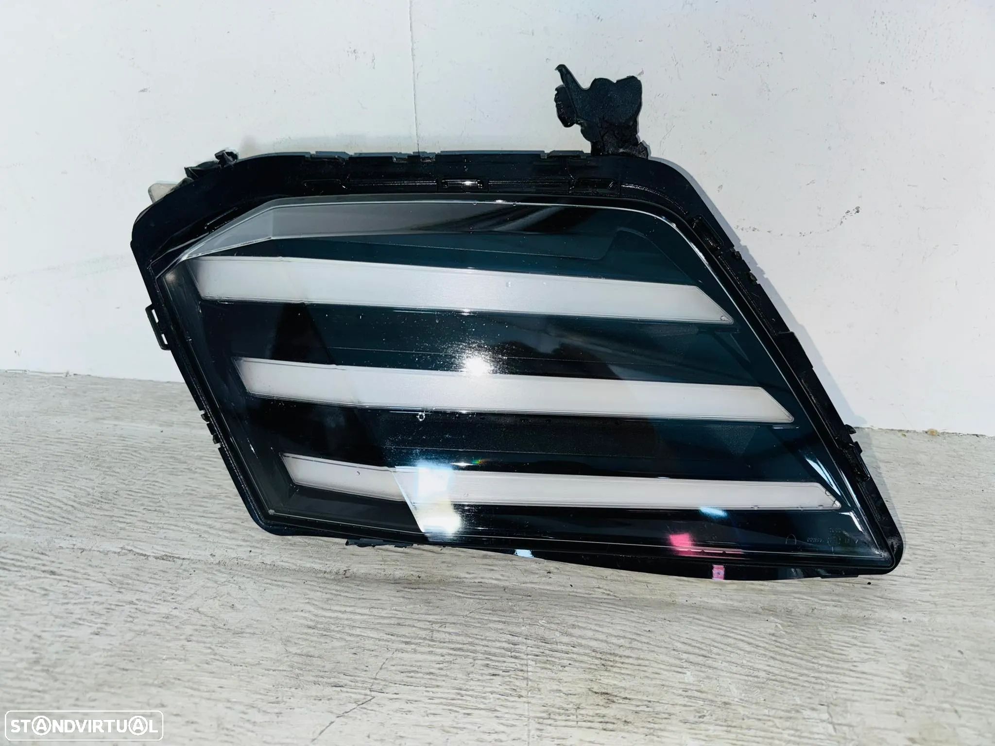 Farol Diurno Peugeot 208 / Peugeot 2008 - 2023 / 2025 - 1