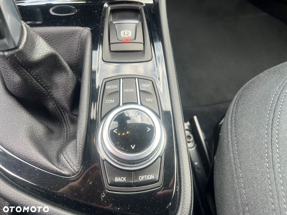 BMW Seria 2 220i GT Luxury Line - 24