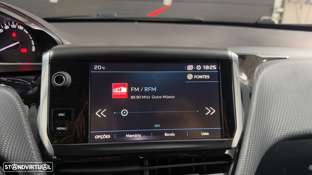 Peugeot 2008 PureTech 110 Stop&Start Allure - 23
