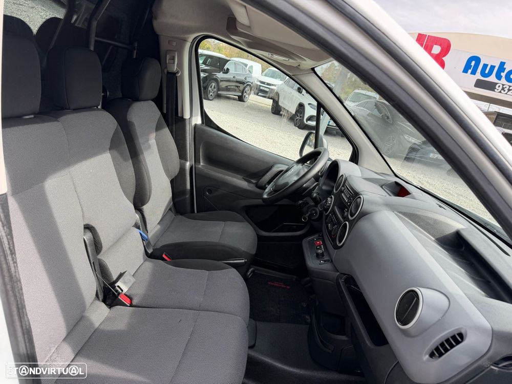 Citroën Berlingo 1.6 BlueHDI 3LUG Automática - 12