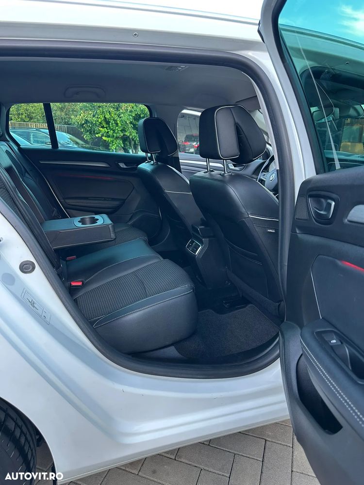 Renault Megane ENERGY dCi 130 BOSE EDITION - 19