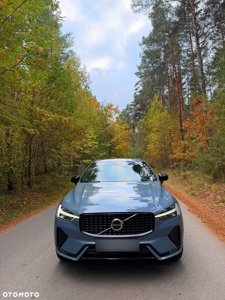 Volvo XC 60 B5 B AWD Ultimate Dark - 9