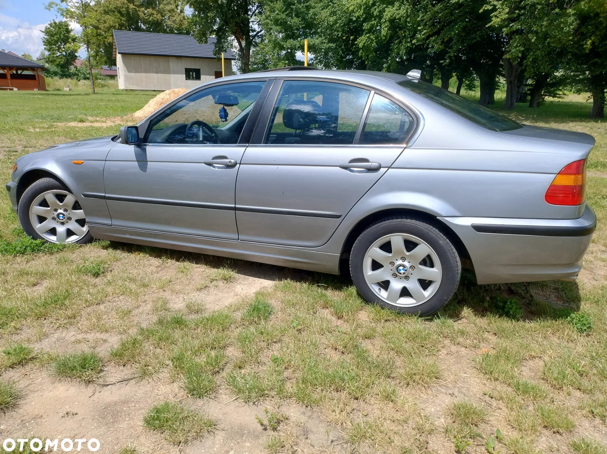 BMW Seria 3 320i - 12