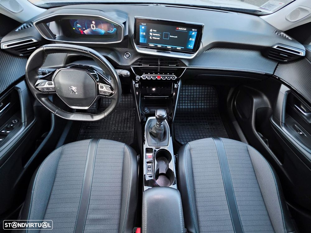 Peugeot 2008 1.2 PureTech Allure - 19