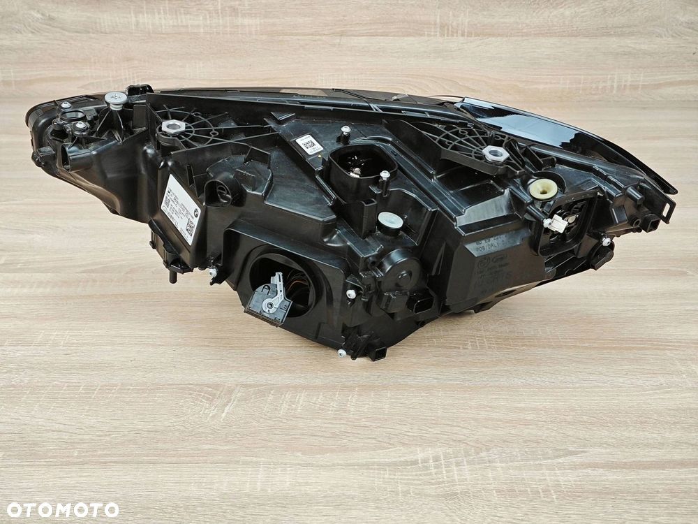 LAMPA PRAWY PRZÓD SHADOW LINE BMW 4 G22 G23 G26 M4 G80 G81 G82 G83 EU 33km - 6