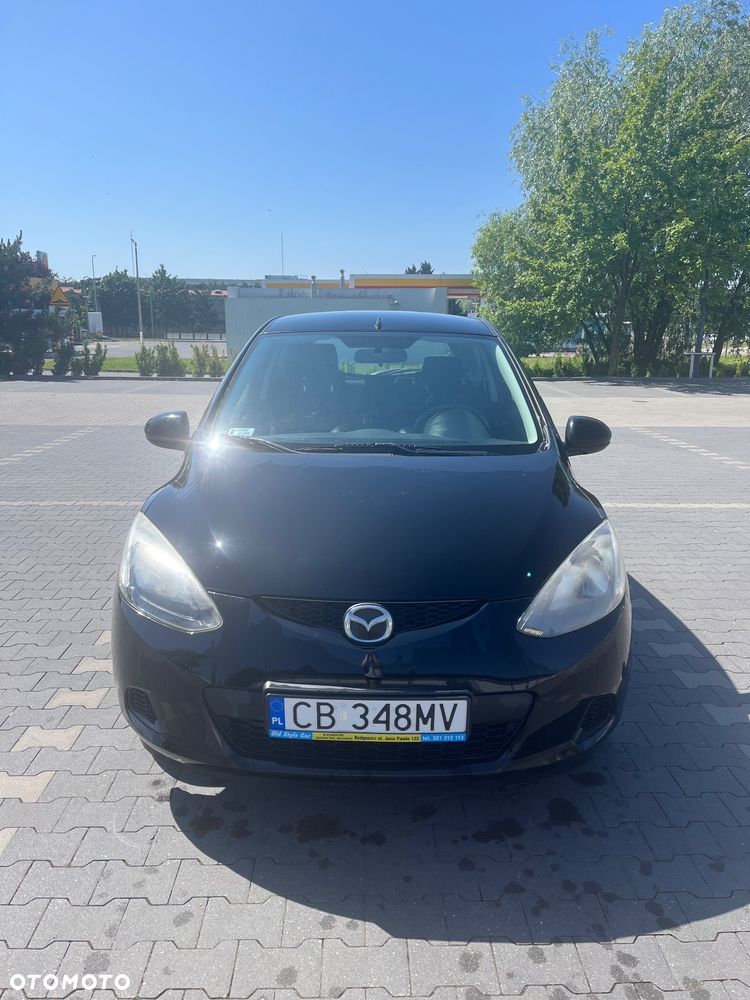 Mazda 2 - 3