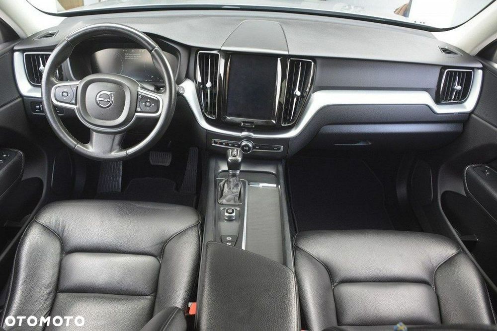 Volvo XC 60 D4 Geartronic Momentum Pro - 12