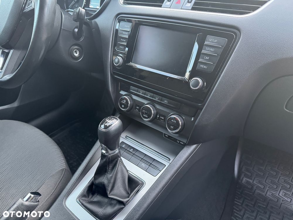 Skoda Octavia 1.4 TSI Joy - 19