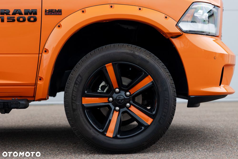Dodge RAM 5.7 4x4 - 14