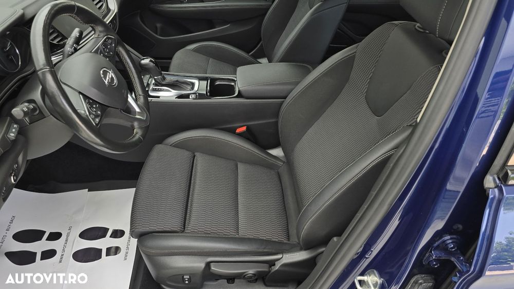 Opel Insignia - 13