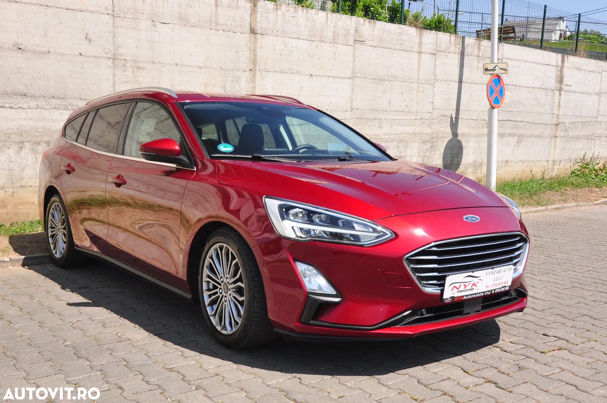 Ford Focus 1.5 EcoBlue Start-Stopp-System TITANIUM - 2