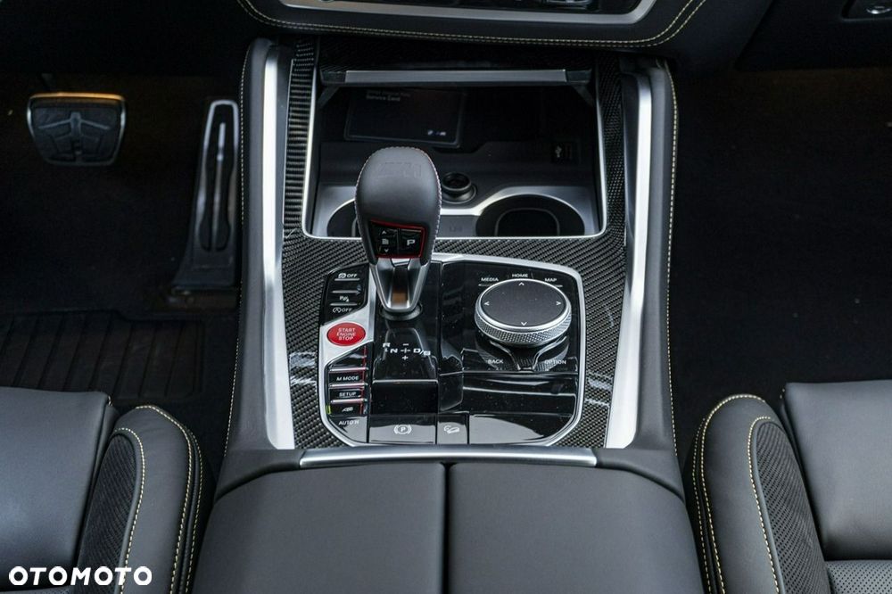 BMW X5 M Competition - 24