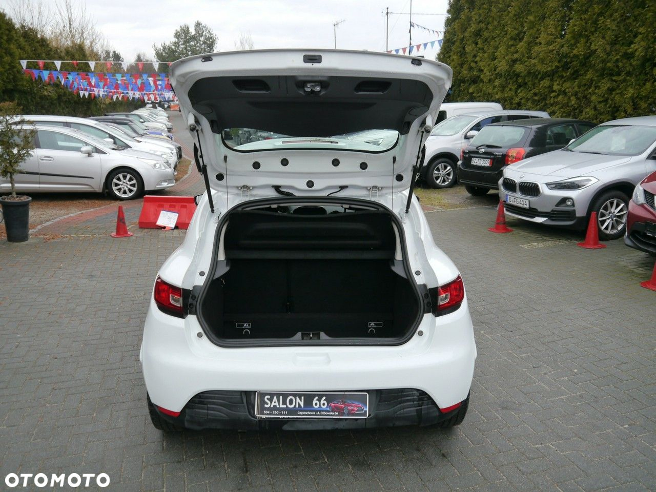 Renault Clio 1.2 16V Authentique - 15
