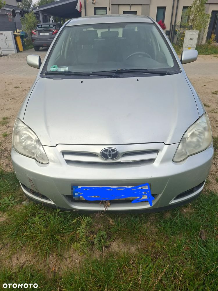Toyota Corolla - 1