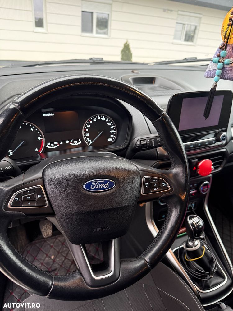 Ford EcoSport - 9