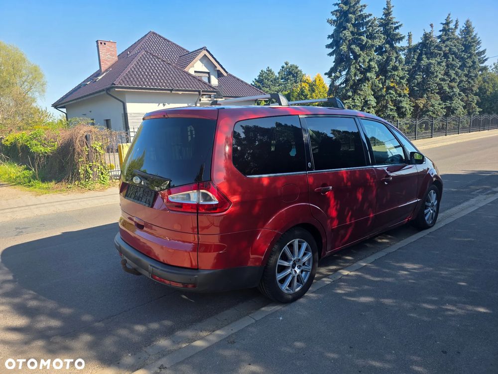 Ford Galaxy 2.0 Ghia - 3