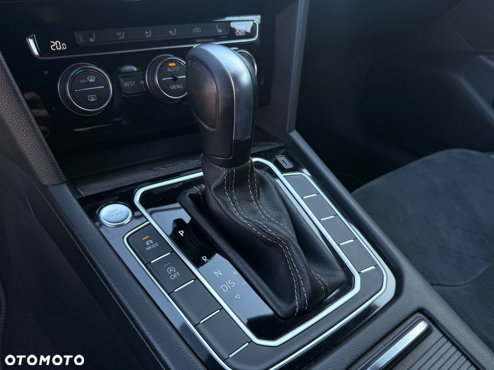 Volkswagen Arteon 2.0 TSI 4Motion R-Line DSG - 24