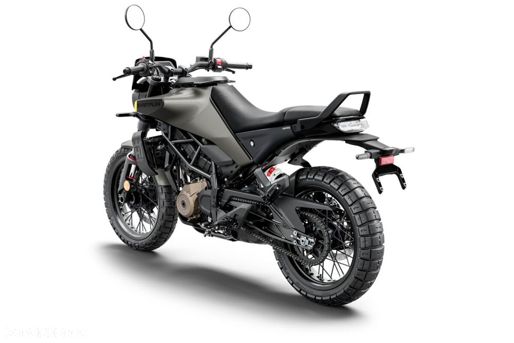 Husqvarna Svartpilen - 4
