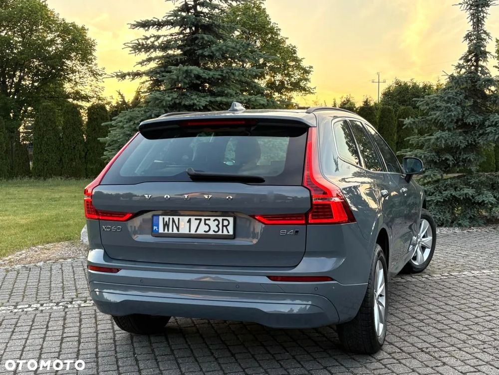 Volvo XC 60 B4 D AWD Momentum Pro - 7