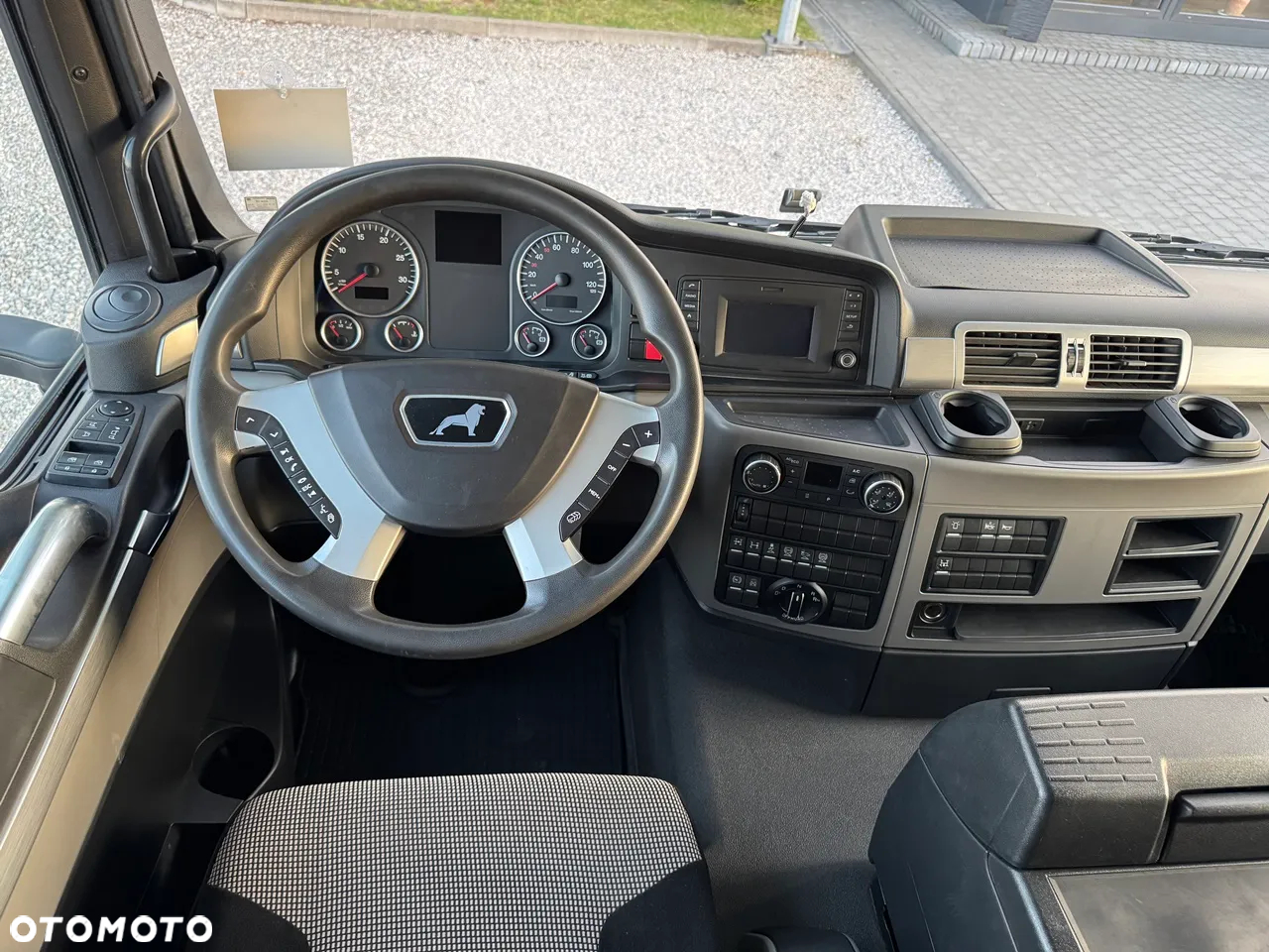 MAN TGS 26.470 / 6X4 / BORDMATIC -MEILLER-KIPPER 3-STRONNY / LODÓWKA / NAWIGACJA - 34