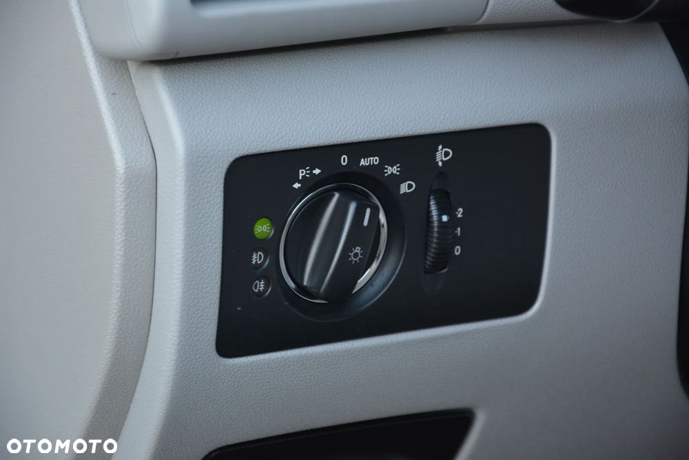 Mercedes-Benz Klasa R 300 CDI 7G-TRONIC DPF BlueEFFICIENCY - 23