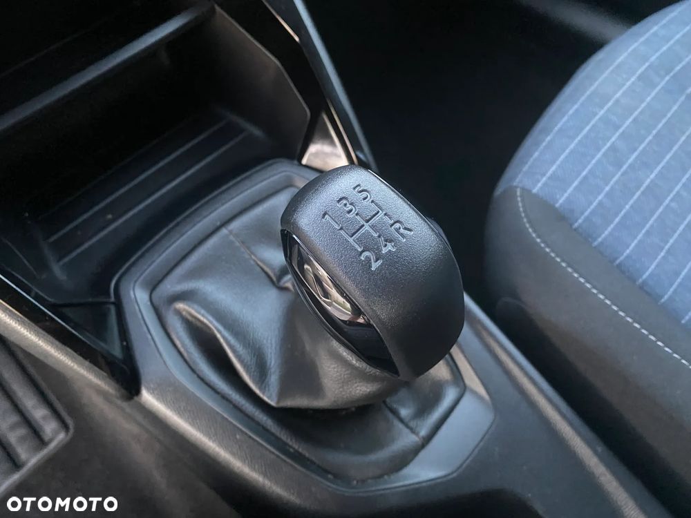 Peugeot 208 PureTech 75 Active - 15