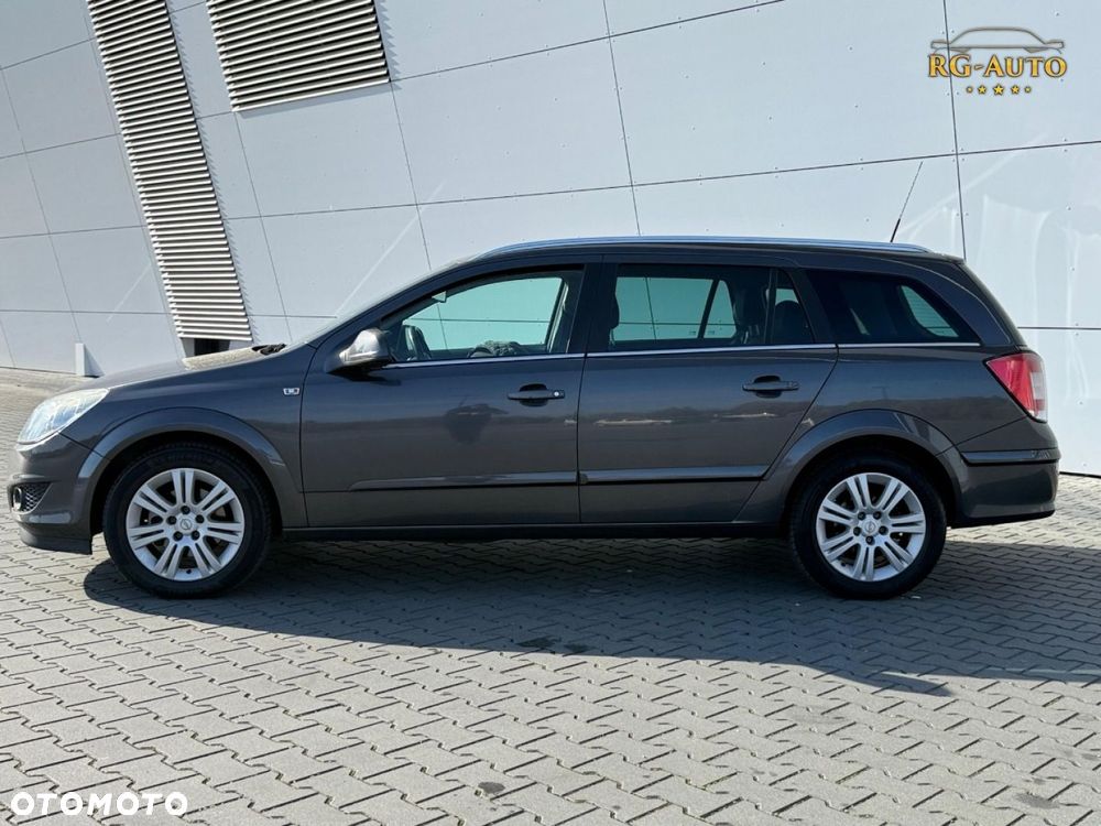 Opel Astra - 16