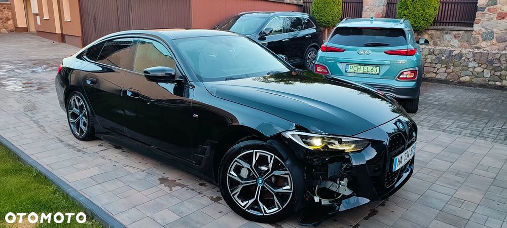 BMW i4 - 4