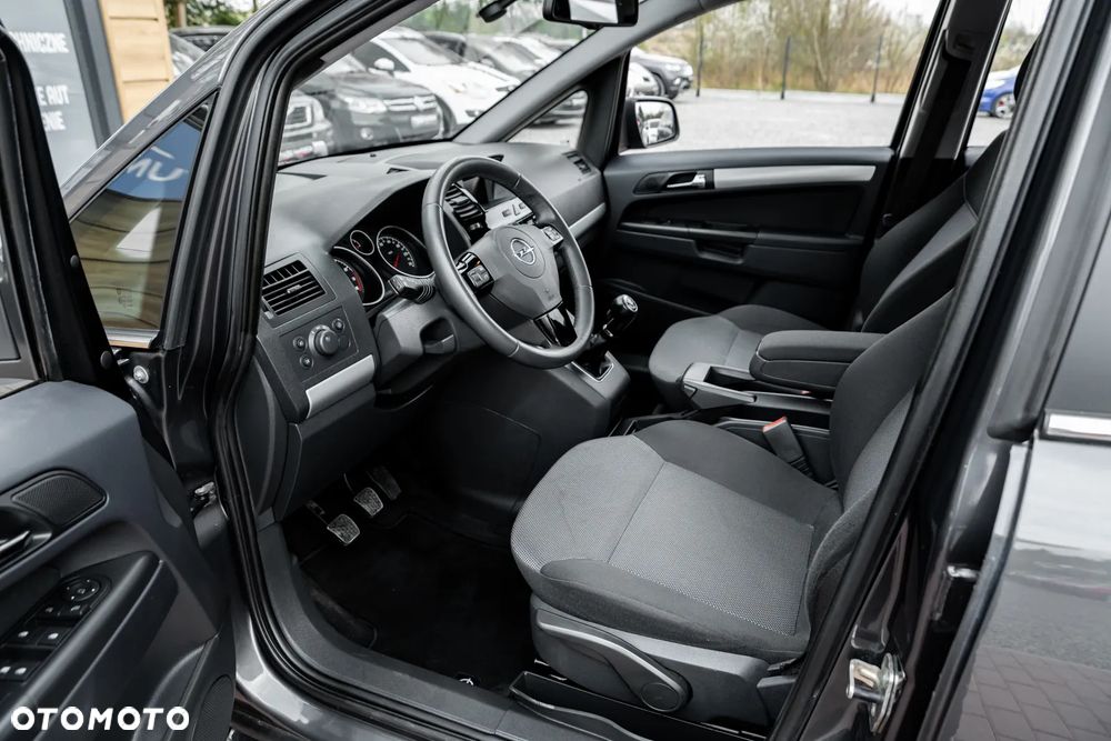 Opel Zafira 1.8 Family Plus - 16