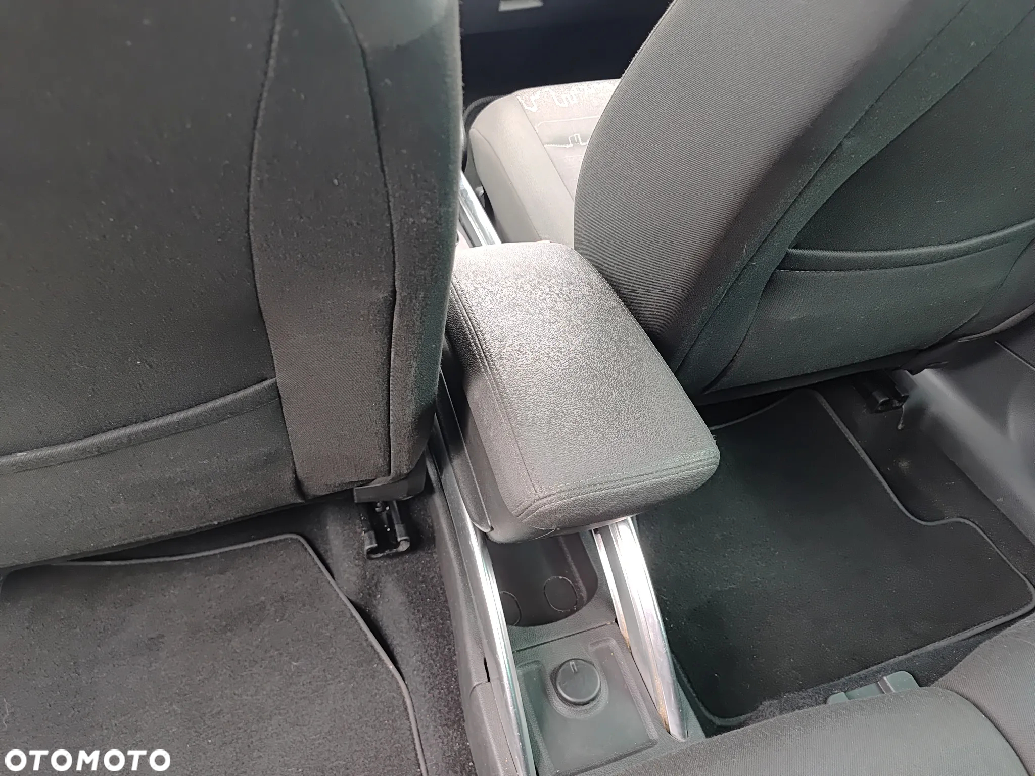 Opel Meriva - 17