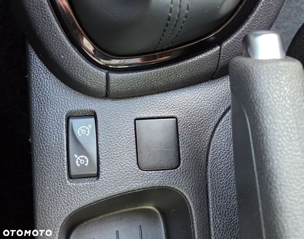 Renault Clio 0.9 Energy TCe Intens+ EU6 - 25