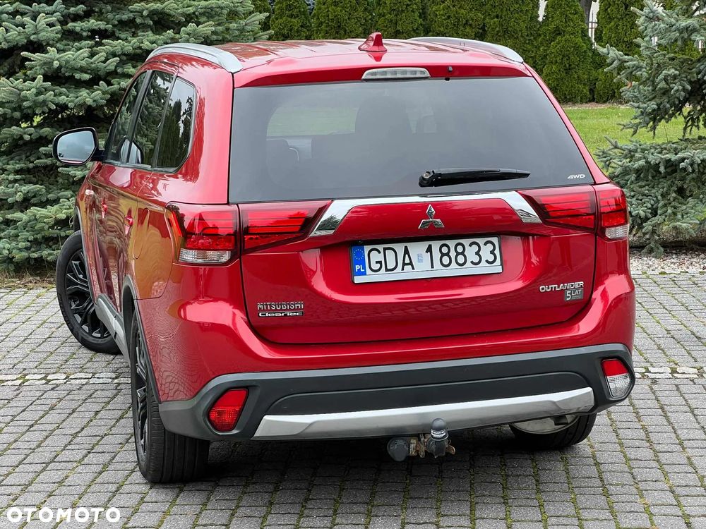 Mitsubishi Outlander - 9