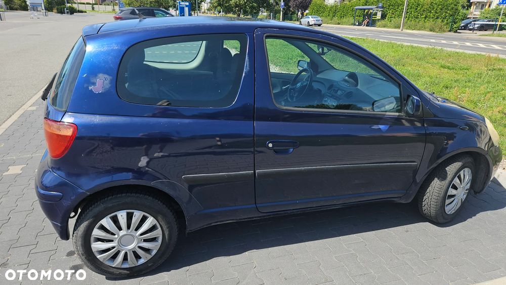Toyota Yaris 1.0 Luna - 5