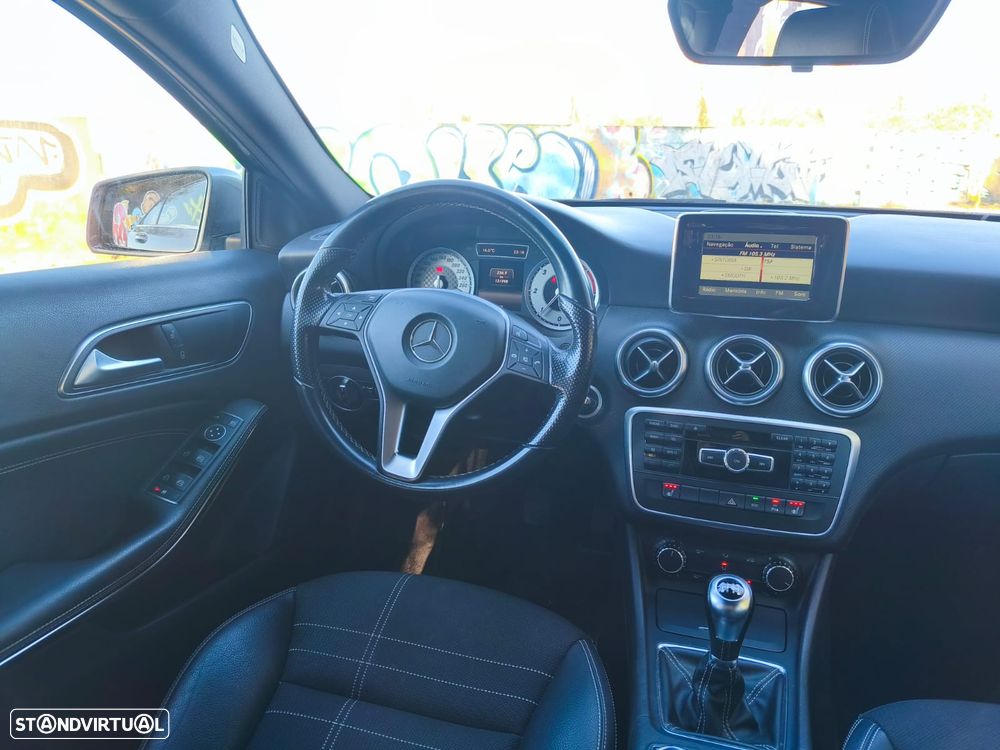 Mercedes-Benz A 180 CDI (BlueEFFICIENCY) Urban - 13